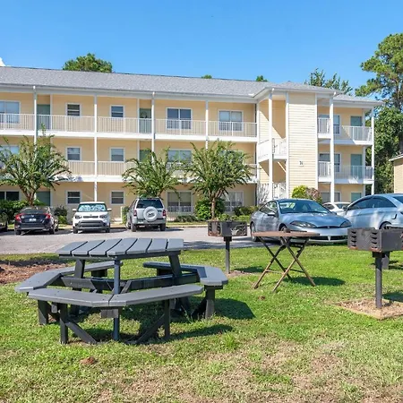 Cozy 1Br Condo With Pool And Gym Centrally Located